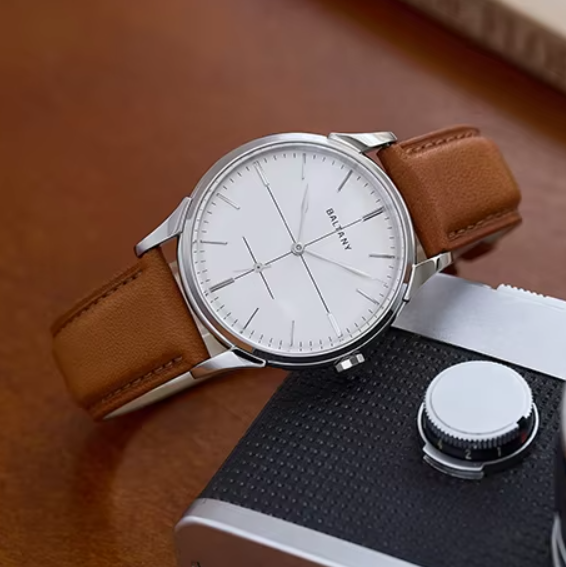 นาฬิกาข้อมือผู้ชาย Baltany ระบ - Omega Watch Constellation บทวิจารณ์และราคา